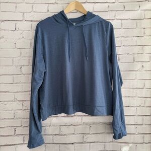All in Motion‎ Heather Blue Hooded Top